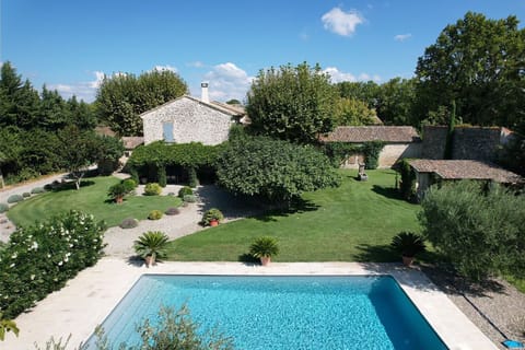 Vacation rental CAUMONT-SUR-DURANCE house to rent terrace