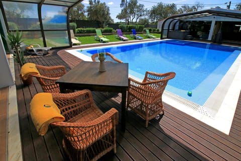 Indoor pool, outdoor pool