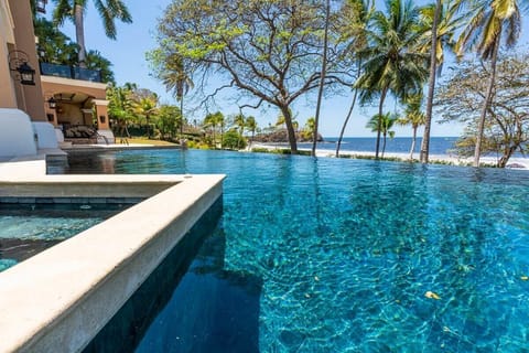 Outdoor pool, an infinity pool