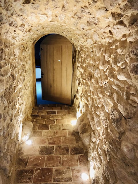 17th century arched hallway