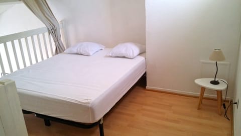 3 bedrooms, iron/ironing board, free WiFi