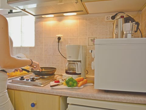 love cooking with ingredients from local producers