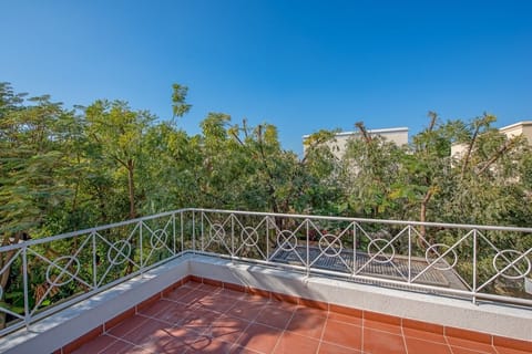 Master Bedroom Balcony