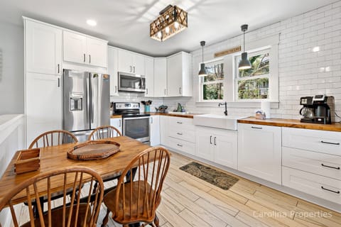 Additional view of the kitchen