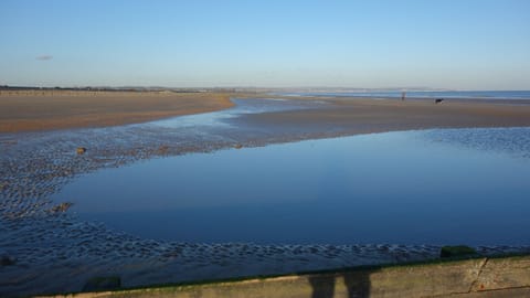 Beach nearby, sun loungers