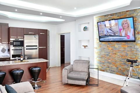 Social time for cooking and dining