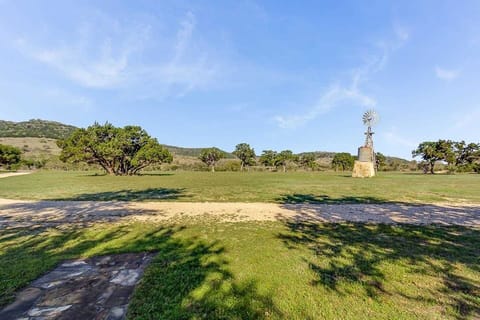 The sunsets and stargazing here are simply beyond compare! There's also a seasonal creek for swimming and catch-and-release fishing when the water level's up.