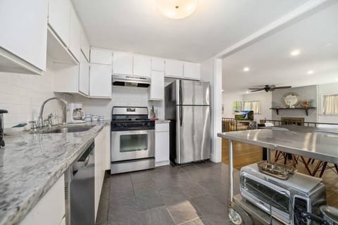 Ca3bd456 61e3 4966 998f d439d8d4ec7c