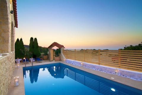 Villa Elena features a lovely private pool, 4x6 meters!