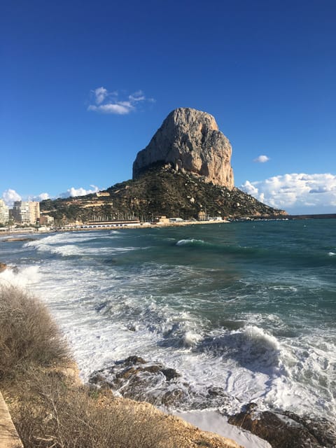 Beach nearby, sun loungers