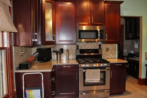 Great stove, oven and microwave.