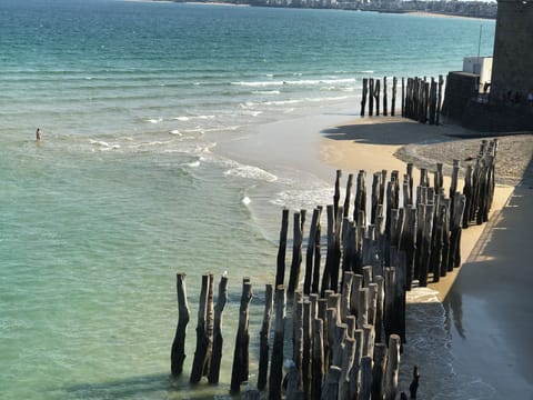 Beach nearby, sun loungers