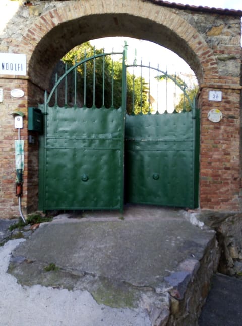 gate