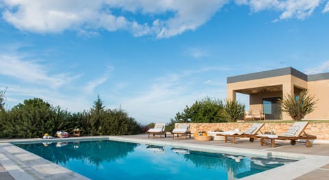 Villa Mariposa - Private spacious pool area with panoramic sea and ciry view.