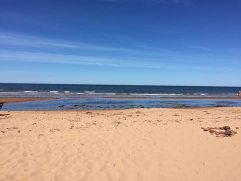 Beach nearby, sun loungers, beach towels