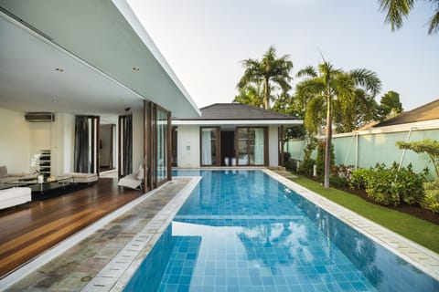 Private Pool