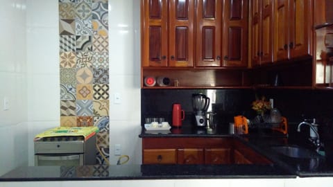 Private kitchen | Fridge, stovetop, coffee/tea maker, toaster