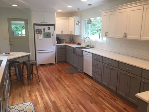 Fully stocked kitchen with gas stove and all utensils