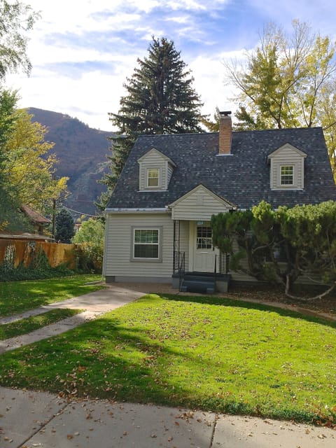 Front yard on a Fall day