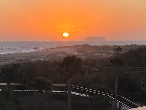 Beach/ocean view