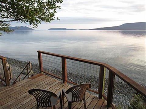 Beach deck - the perfect place for day dreaming, whale watching and sunsets !