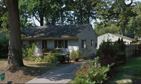 Welcome to our house. Long driveway provides plenty of parking.