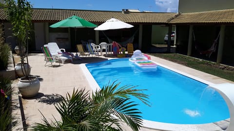 Indoor pool, sun loungers