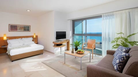 Appartements dans un magnifique emplacement à côté de la plage à travers Appart-hôtel in Herzliya