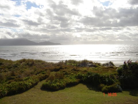 Beach | On the beach, sun loungers, beach towels