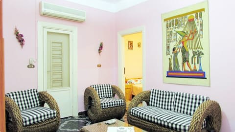 Neue komplett renovierte Wohnung im Zentrum von Kairo Dokki-Ägypten zu vermieten. apartment in Egypt