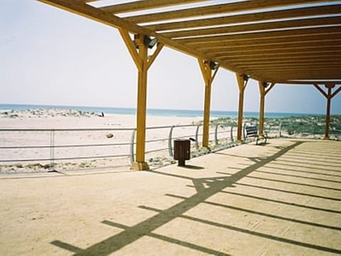 Beach nearby, sun loungers