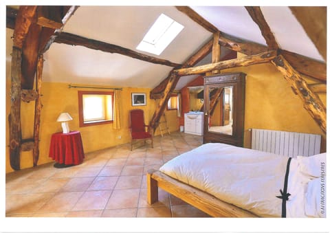 6 bedrooms, iron/ironing board, WiFi