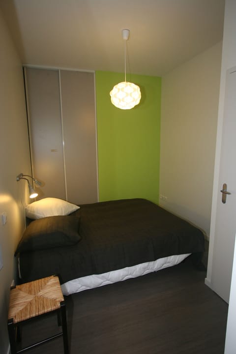 2 bedrooms, iron/ironing board, WiFi, wheelchair access