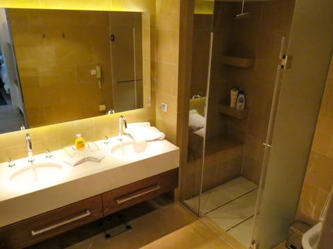 Suite Playa en el hotel Ritz-Carlton - Herzliya Apartahotel in Herzliya