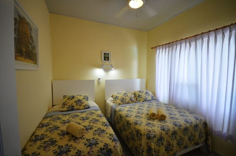 4 bedrooms, in-room safe, iron/ironing board, WiFi