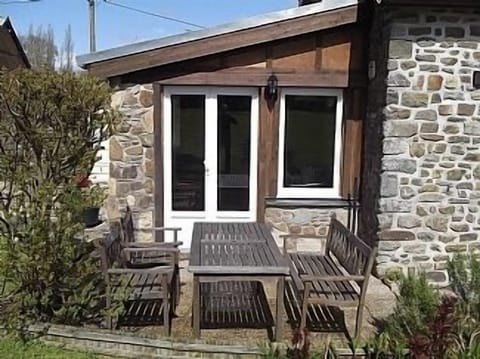 Conservatory & BBQ Terrace