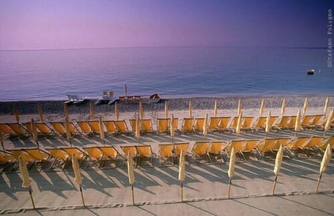 Beach nearby, sun loungers