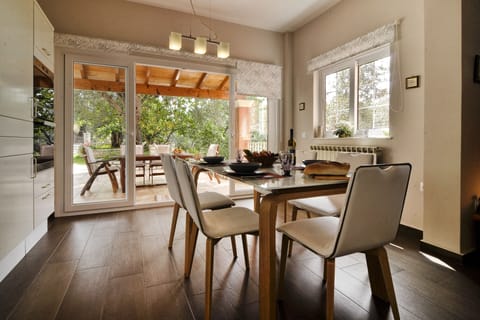 Kitchen and Dining room