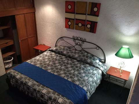 2 bedrooms