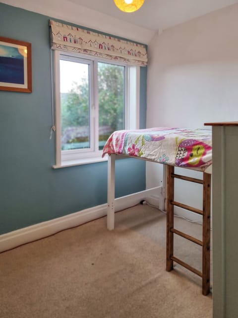 Singlecabin bedroom upstairs