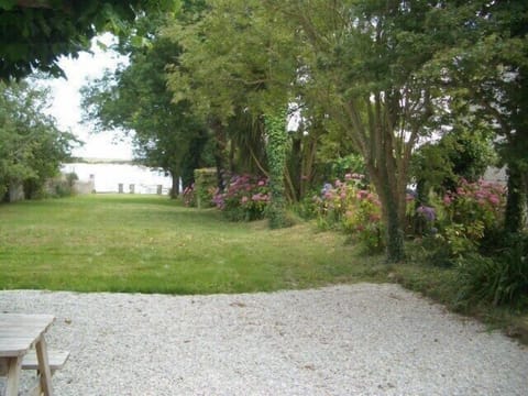The garden leading to the laguna and the beach, from the house.