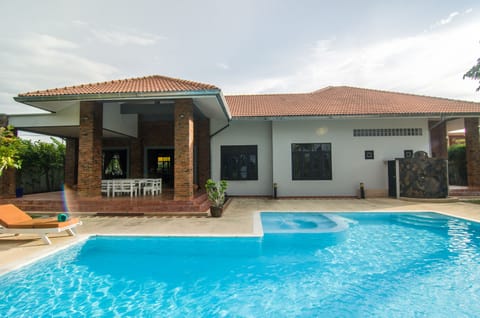 baan oriental villa in ao nang, krabi