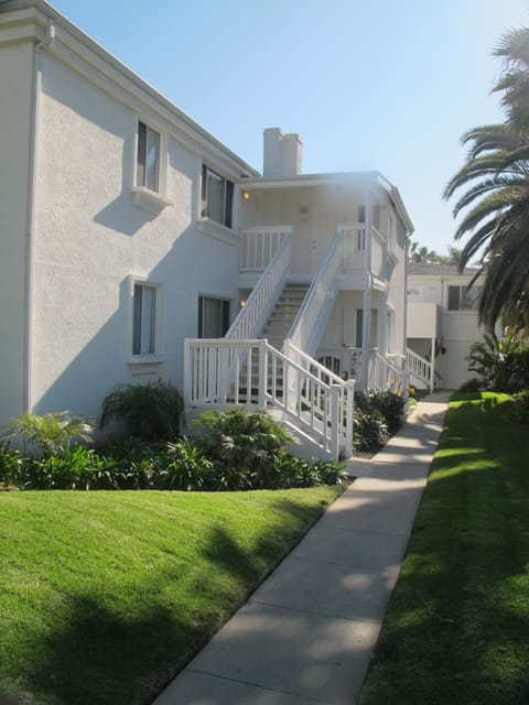 Located is in a tranquil, garden like setting but steps to all the attractions!