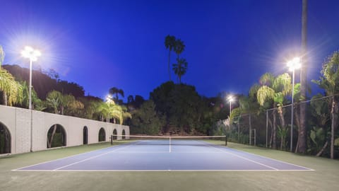 Sport court