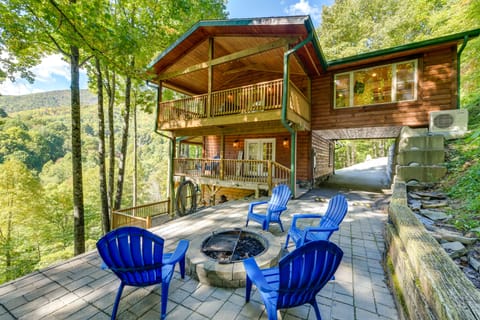 Maggie Valley Vacation Rental | 3BR | 3.5BA | 2,000 Sq Ft | Stairs Required