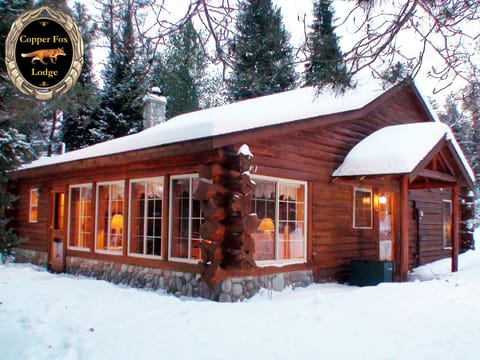 Enchanting, year round, riverside atmosphere at Copper Fox Lodge!!