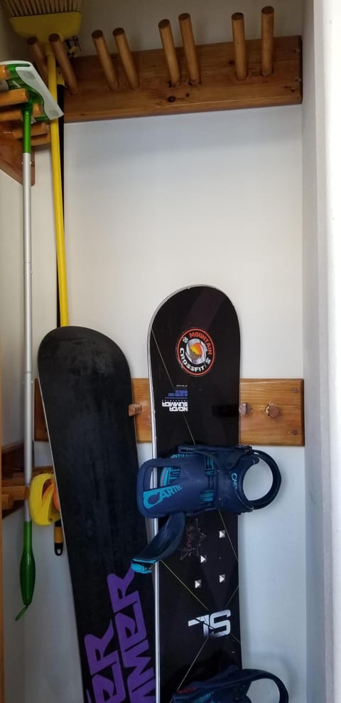 Room for skis & boards in the unit