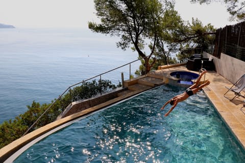 Outdoor pool, an infinity pool