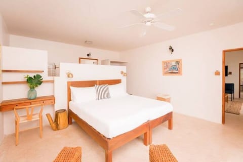 5 bedrooms, in-room safe, travel crib, WiFi