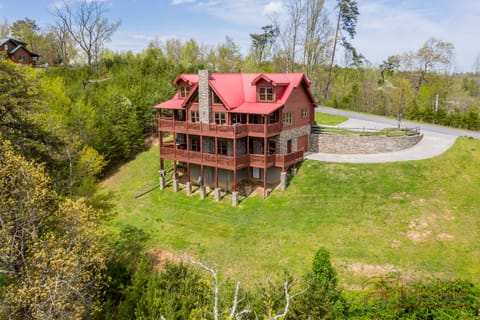 Pigeon Forge Cabin "A Cabin of Dreams" - Arial view